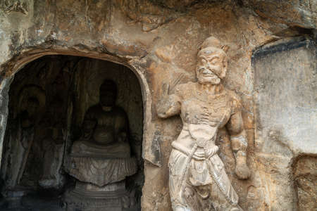 Longmen Grottoes with Buddha's figures are Starting with the Northern Wei Dynasty in 493 AD. It is one of the four notable grottoes in China.のeditorial素材