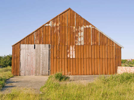 Rusty barn with barndoorの写真素材