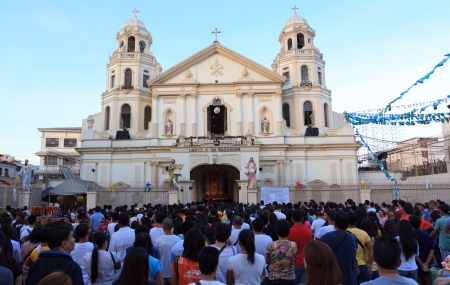 Quiapo, Philippines-January 6, 2013: First Sunday Catholic mass before the celebration of the feast of Black Nazarene in Quiapo church where 11 million devotees are expected to attend the day-long religious procession.のeditorial素材