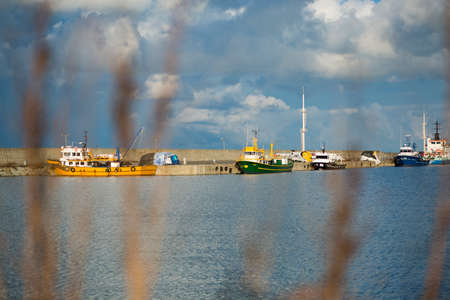 view to the horizon from the seasideの写真素材