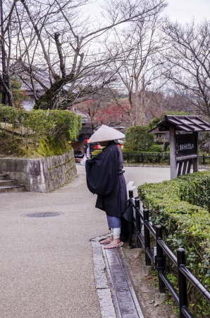 monk in Kiyomizu dera temple, Kyoto, Japanのeditorial素材