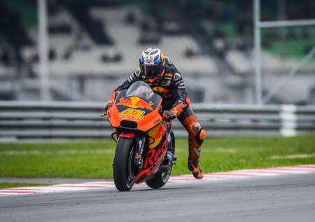 SEPANG, MALAYSIA - NOVEMBER 04, 2018 : Pol Espargaro of Spanish and Red Bull KTM Factory Racing in action during the MotoGP race of the Malaysian Motorcycle Grand Prix at Sepang Circuit.のeditorial素材