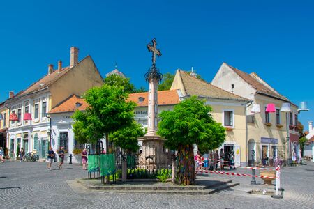 SZENTENDRE, HUNGARY - AUGUST 2, 2018: Scenic view of old town of Szentendre. Szentendre is town of arts and popular destination for tourists staying in Budapest. Szentendre, Hungary on August 2, 2018のeditorial素材