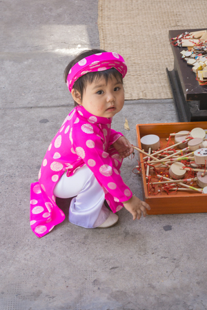 Baby girl and pinkyのeditorial素材