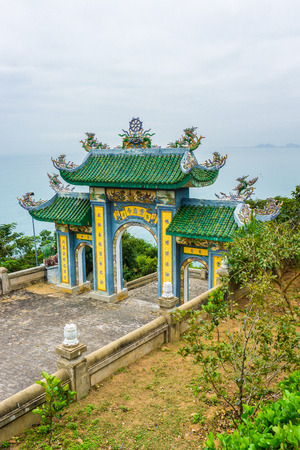 Gate pagoda view to seaのeditorial素材