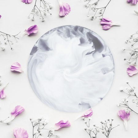 Marble painting space with petal flower on white background.Flat lay mock up templateの写真素材