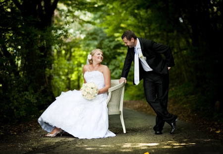 Bride and groom outdoor wedding portraits の写真素材