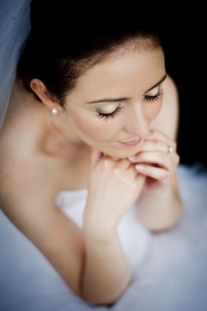 A shot of a beautiful caucasian bride outdoorの写真素材