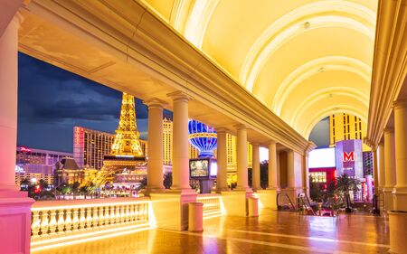 Las Vegas, USA - May 24 2018: View of the Paris Effel Tower at dusk, The Strip, Las Vegas Boulevard, Las Vegas, Nevada, USA, North Americaのeditorial素材