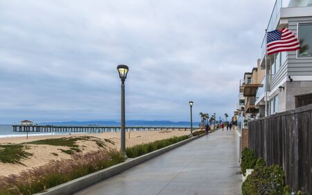 Los Angeles, USA - May 31 2018: Manhattan Beach Pier, California, United States of America, North Americaのeditorial素材