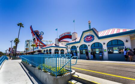 Santa Cruz, USA - June 2 2018: Santa Cruz Broadwalk, Santa Cruz, California, United States of America, North Americaのeditorial素材