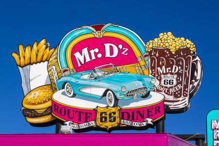 Kingsman, USA - MAY 26, 2018: Mr. Dz Diner, Route 66 Kingman Arizona USA America United States North Americaのeditorial素材