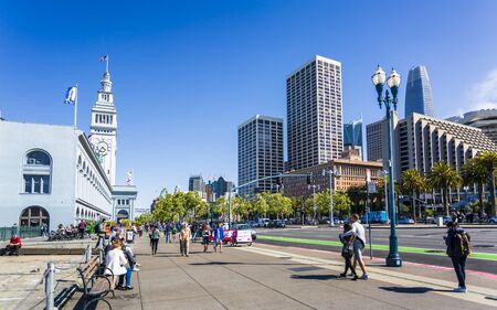 San Francisco, USA - June 8 2018: Ferry Building and San Francisco Bay Trail, California, United States of America, North Americaのeditorial素材