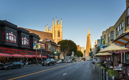 San Francisco, USA - June 12 2018: Transamerica Pyramid building on Columbus Avenue, North Beach, San Francisco, California, United States of America, USAのeditorial素材