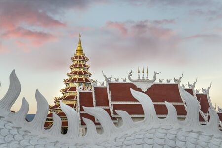 Wat Huay Pla Kang temple Big Buddha at dusk, Chiang Rai, Thailand, Southeast Asia, Asiaの写真素材