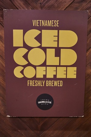 JOHOR BAHRU, JOHOR: JULY 22 2018 - One of shop locate at Jalan Seget, Johor Bahru names CHAIWALLAのeditorial素材