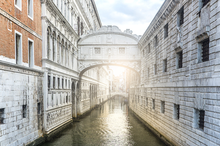 Ponte dei Sospiri (Bridge of Sighs) in Venice, Italyのeditorial素材