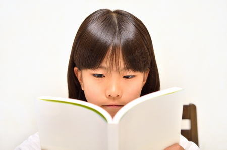 Girl readingの写真素材