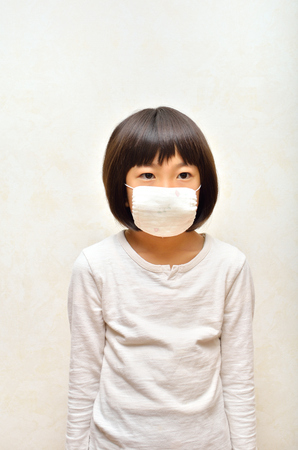 Girls wear maskの写真素材