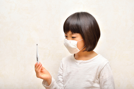 Girls wear maskの写真素材