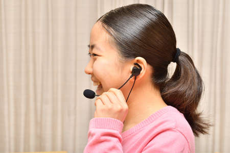 Japanese girl doing a remote workの写真素材