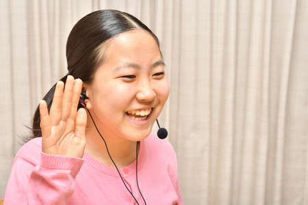 Japanese girl doing a remote workの写真素材