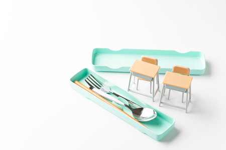 School lunch tableware