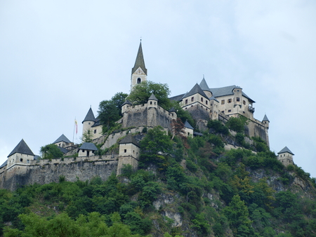 beautiful castle Hochosterwitz, Carinthia, Austriaのeditorial素材