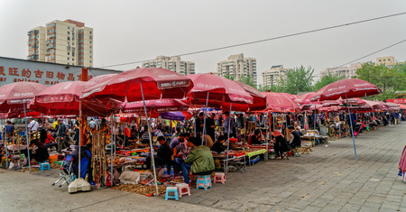 Panjiayuan Beijing flea marketのeditorial素材