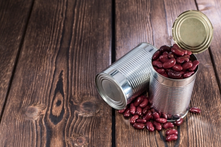 Can with Kidney Beans on wooden backgroundの写真素材
