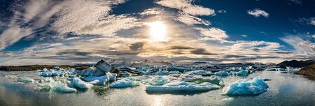 Spectacular sunset in the famous Jokulsarlon Glacier Lagoon Icelandの写真素材