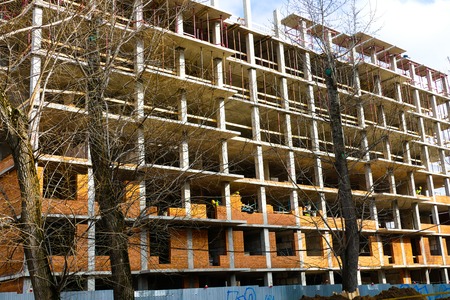 Construction of a residential house, brick, concrete, reinforcement, floors