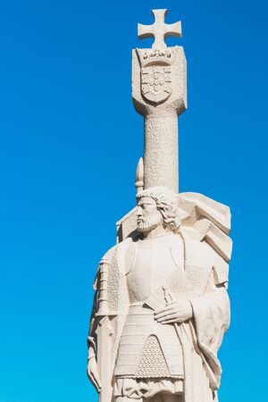 San Diego, California/USA - August 13, 2019   Juan Rodriguez Cabrillo statue, Cabrillo National Monument. Cabrillo was the first European to set foot on what is now the west coast of the United Statesのeditorial素材