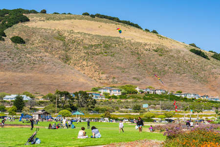 Shell Beach, California/USA - June 7, 2020  Dinosaur Caves Park, playground and walking trail, grassy lawn, green hills, and Ocean view. Park is the city's most used event facility. Shell Beach, CAのeditorial素材