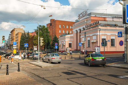 Minsk/Belarus - September 5, 2019  Internacyanalnaya Street of the upper town in Minsk Downtown. Cinema "Pobeda" ( Victory), Architecture, Traffic, Street view, people, city life.のeditorial素材