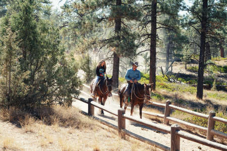 Bryce Canyon, Utah/USA -  October 12, 2020  Horseback ride in Bryce Canyon National Park. Tourists explore uniquely beautiful landscapeのeditorial素材