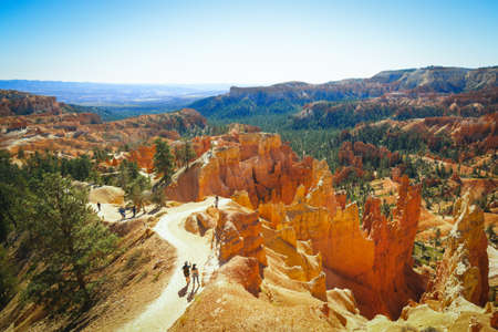 Bryce Canyon National Park hiking trail, Utah. Aerial view Bryce Canyon valley with walking touristsの写真素材