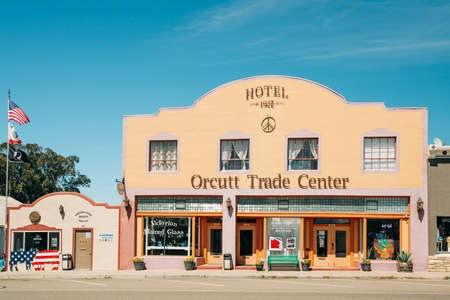 Orcutt, Santa Barbara County, California, April 4, 2021. Historical Orcutt Trade Center in downtown offers beautiful art galleryのeditorial素材