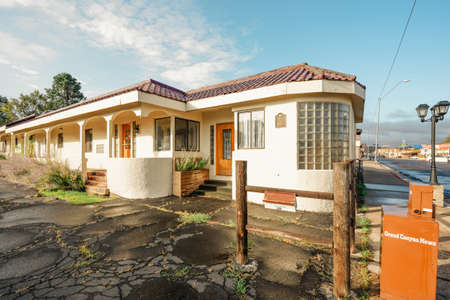 Williams, Arizona, USA - September 27, 2021 Grand Canyon hotel, a European style hotel in Williams, located 2 blocks from the train station on world famous Route 66, Arizonaのeditorial素材