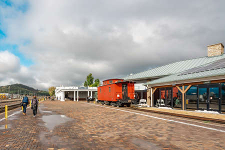 Williams, Arizona, USA - September 27, 2021 Historic Grand Canyon Railway, best way to visit  Grand Canyon from Williams, Arizona.のeditorial素材