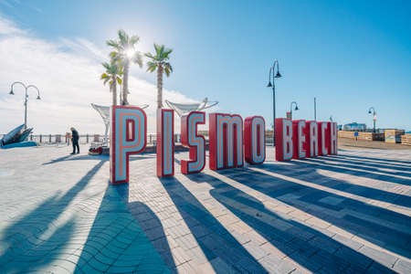 Pismo Beach, California, USA- December 15, 2021  Pismo Beach Pier plaza. The large light-up letters, a new neon landmark of Pismo Beach city, Californiaのeditorial素材