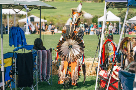 Malibu, California. April 6, 2024.  Chumash Day Pow Wow and Inter-tribal Gathering. The Malibu Bluffs Park is celebrating 24 years of hosting the Annual Chumash Day Powwow.のeditorial素材
