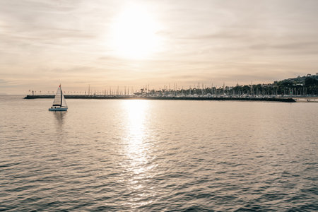 Santa Barbara harbor sunset, Californiaの写真素材