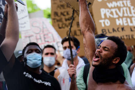 Miami Downtown, FL, USA - MAY 31, 2020: Violent protests over the death of George Floyd in police custody. U.S. cities fear more destruction as protesters rage against police brutality.のeditorial素材
