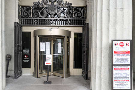 Miami Downtown, FL, USA - JUNE 12, 2020: US business closed due to protests. Shops and banks closed due to robberies burglarsのeditorial素材