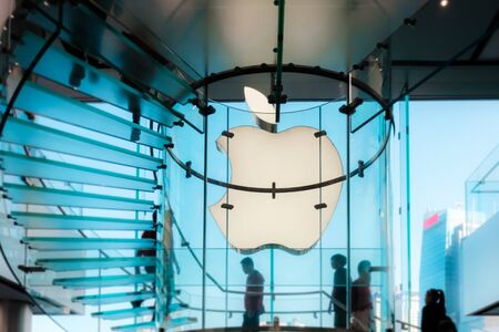 HongKong - November,  2019: The Apple logo in Apple Flagship Store in Hongkongのeditorial素材