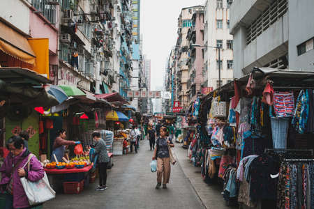 HongKong, China - November, 2019: People on street market in Hong Kong old townのeditorial素材