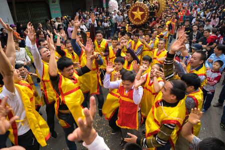 Bac Ninh, Vietnam - Jan 31, 2017: Dong Ky traditional spring festival, a special ritual of the Dong Ky festival used to be the setting-off of huge firecrackers and long strings of small firecrackersのeditorial素材