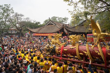 Bac Ninh, Vietnam - Jan 31, 2017: Dong Ky traditional spring festival, a special ritual of the Dong Ky festival used to be the setting-off of huge firecrackers and long strings of small firecrackersのeditorial素材
