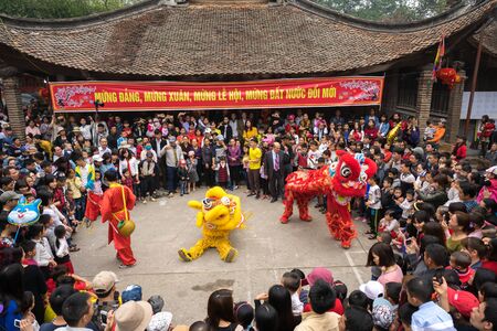 Bac Ninh, Vietnam - Jan 31, 2017: Dong Ky traditional spring festival, a special ritual of the Dong Ky festival used to be the setting-off of huge firecrackers and long strings of small firecrackersのeditorial素材